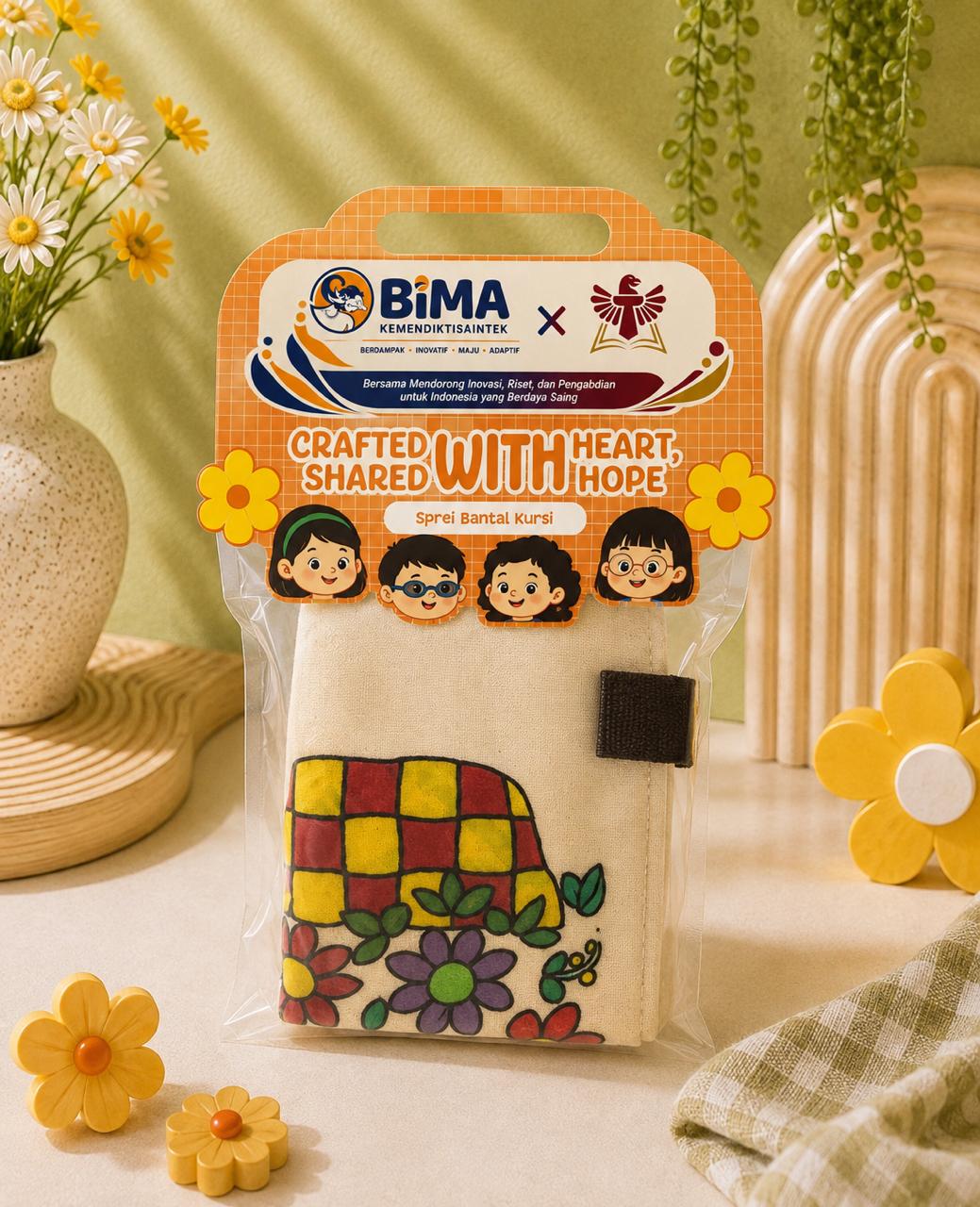 Sarung Bantal Sulam Pita Bunga